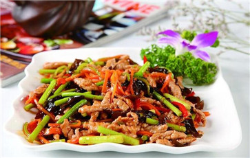魚(yú)香肉絲的做法